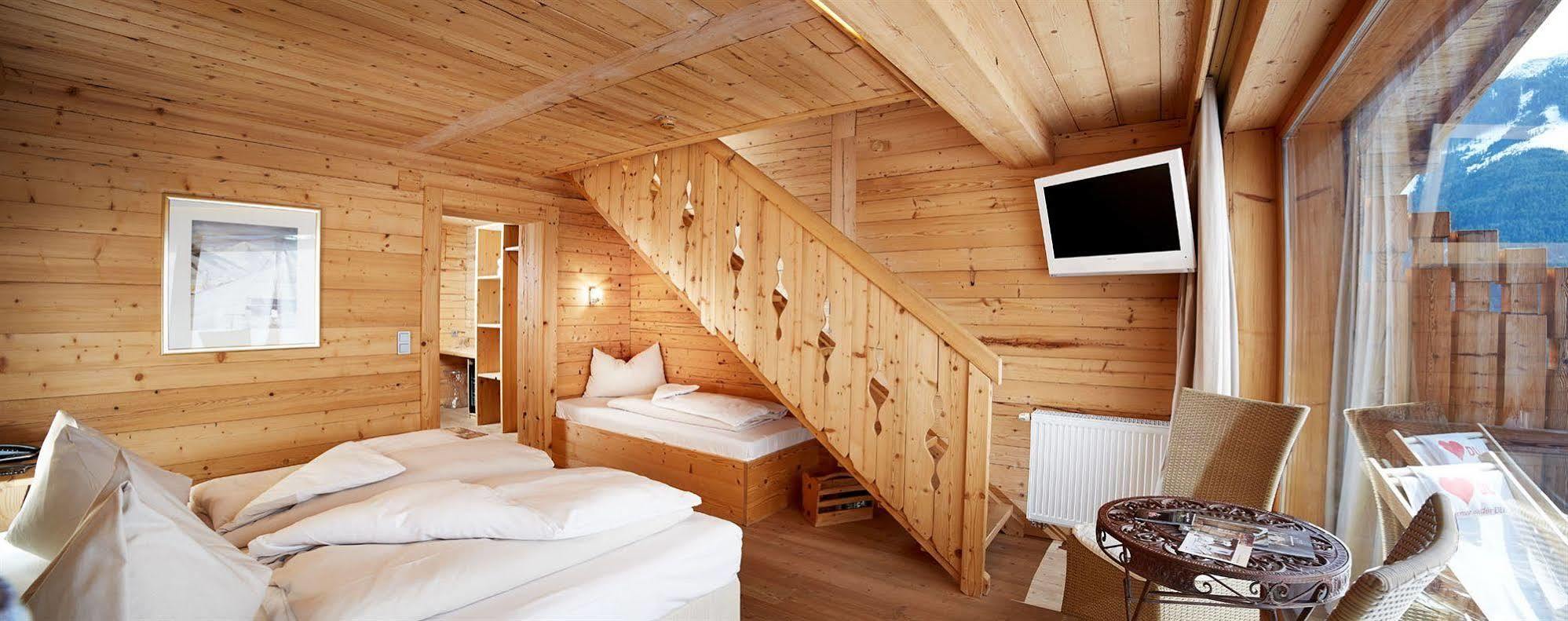Art & Ski-In Hotel Hinterhag Зальбах-Хинтерглемм Номер фото