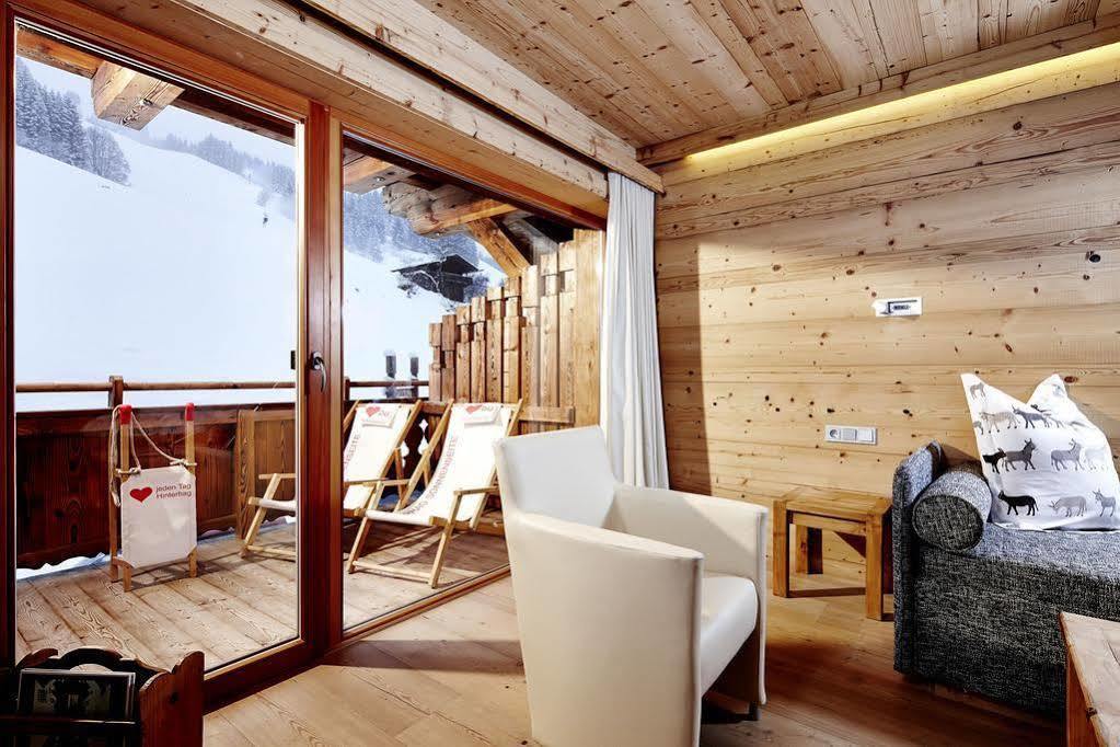 Art & Ski-In Hotel Hinterhag Зальбах-Хинтерглемм Номер фото